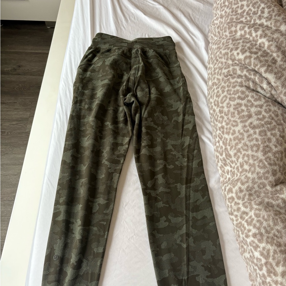Women’s Camouflage Pants
